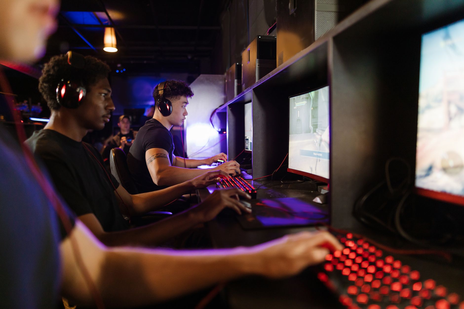 Luzes de neon em competições de esports
